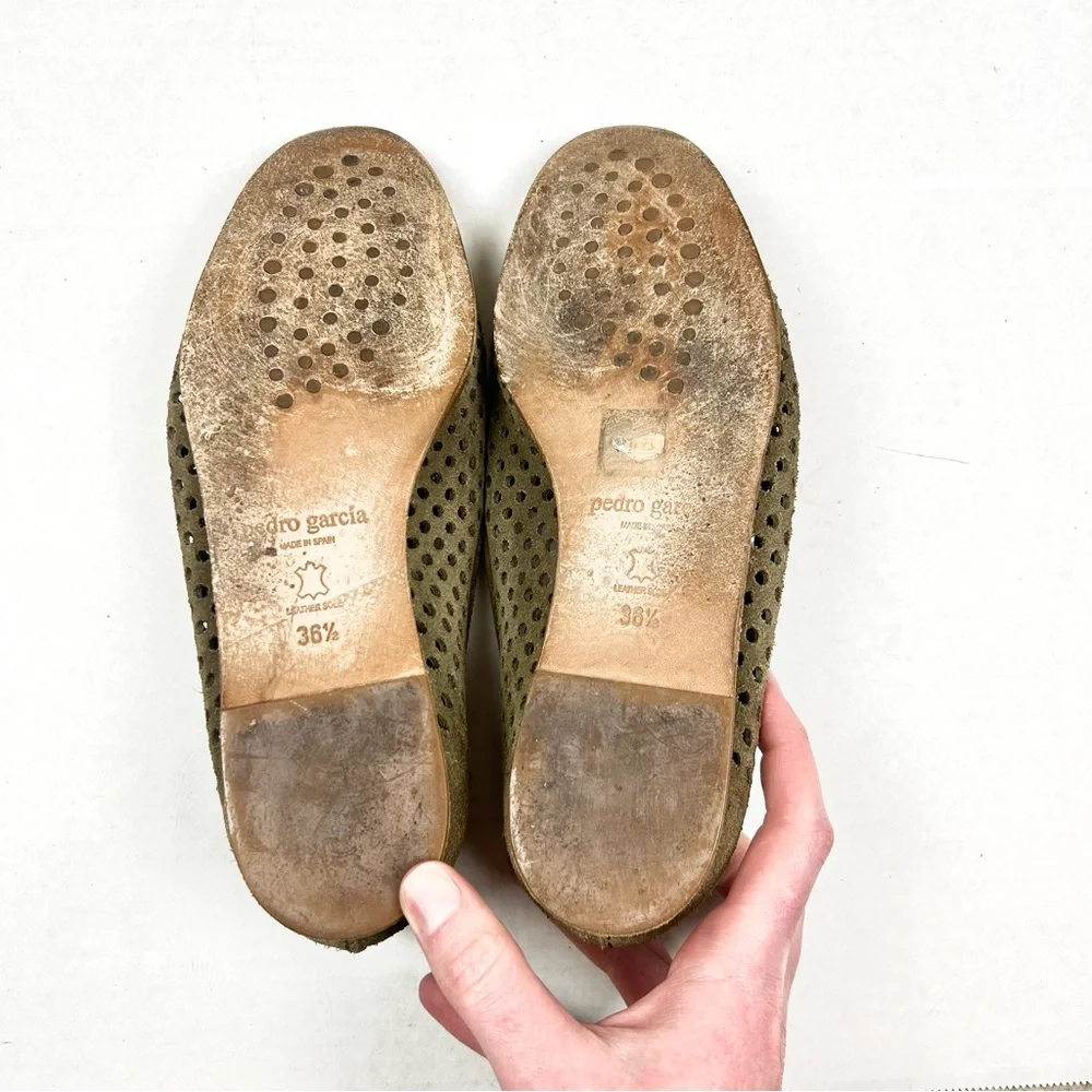 Pedro Garcia Yara Loafers in Olive Suede